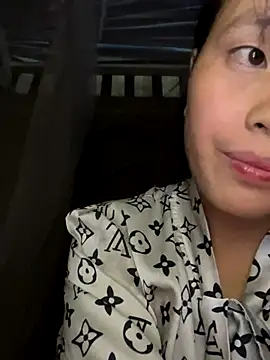 huong-18 online show from 11-03-25, 02:29