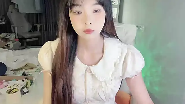 Akong11 online show from 07-04-26, 01:39