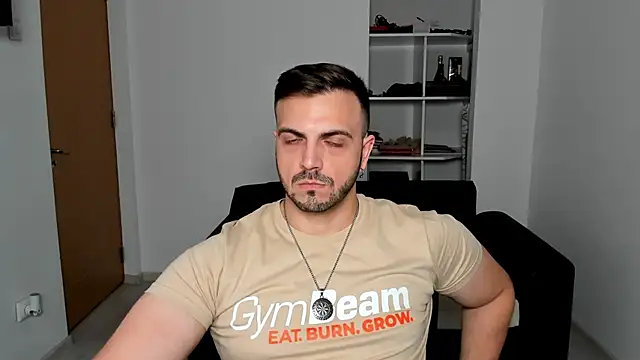 Snapshot of Jace_Thorne chatting on 09-22-25, 05:37 Jace Thorne online show from 09-22-25, 05:37