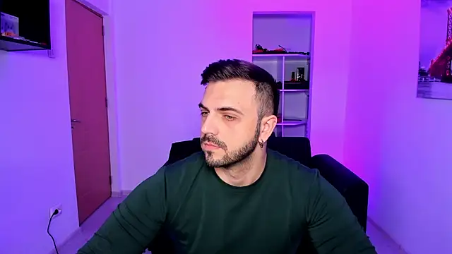 Snapshot of Jace_Thorne chatting on 11-17-25, 05:24 Jace Thorne online show from 11-17-25, 05:24