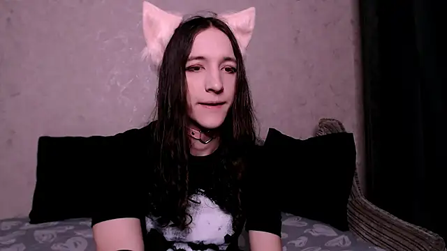 SilverMuse  online show from 10-27-25, 02:15