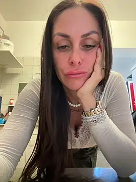 Snapshot of ainaht chatting on 03-27-26, 08:48 ainaht online show from 03-27-26, 08:48