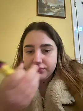 Snapshot of marouska_official chatting on 01-18-26, 11:03 marouska official online show from 01-18-26, 11:03