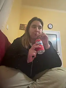 Snapshot of marouska_official chatting on 03-03-26, 04:07 marouska official online show from 03-03-26, 04:07