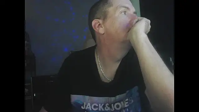 Sex and loves online show from 11-04-25, 03:33