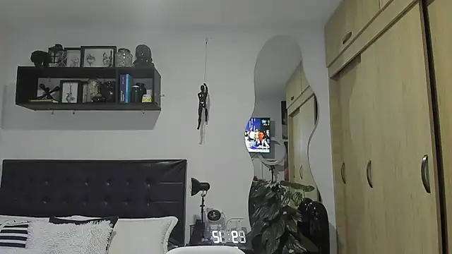 Snapshot of Arnolwilliams chatting on 11-01-25, 02:13 Arnolwilliams online show from 11-01-25, 02:13