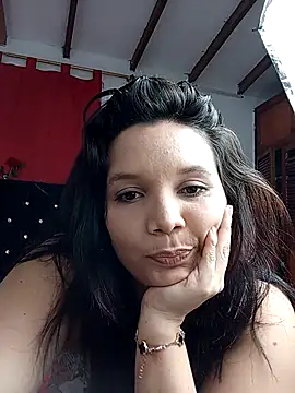 EMILEYA 31 online show from 09-18-25, 03:08
