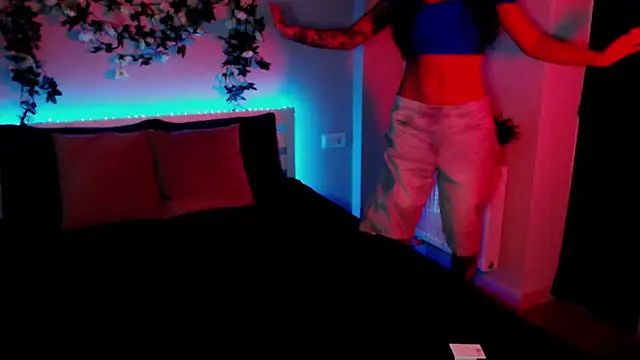 SakuraAckerman online show from 09-19-25, 07:58