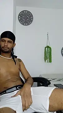 Snapshot of saack__xx chatting on 10-20-25, 10:43 saack xx online show from 10-20-25, 10:43