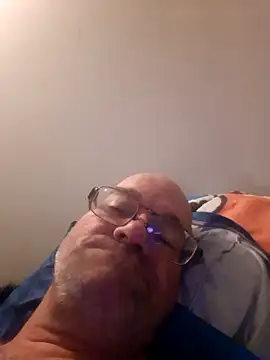 nounours197314 online show from 02-21-26, 08:21