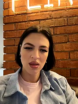 Snapshot of EmmaStarkk chatting on 09-22-25, 11:45 EmmaStarkk online show from 09-22-25, 11:45