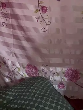 Moon pusy online show from 07-15-26, 02:11