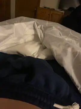 Snapshot of Sammyboy2211 chatting on 11-11-25, 01:05 Sammyboy2211 online show from 11-11-25, 01:05