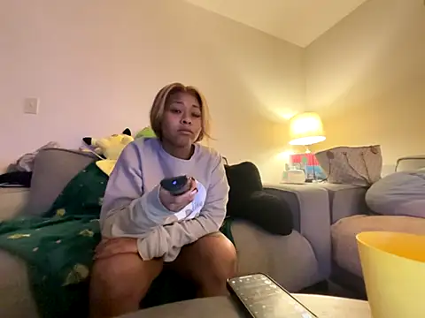 GoddessFatPuss online show from 10-27-25, 07:34