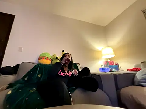 GoddessFatPuss online show from 12-15-25, 03:44