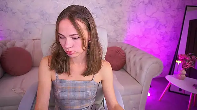 ShyySiren online show from 09-26-25, 06:17