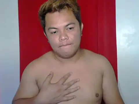 Gayasianzowe online show from 09-25-25, 03:54