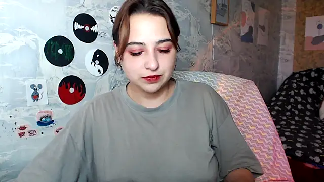 Olivia Defo online show from 09-18-25, 11:56