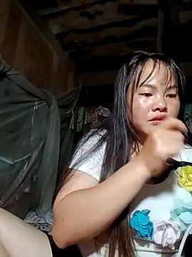 emilyzz online show from 05-04-26, 01:51