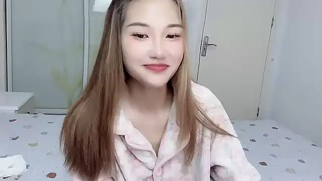 W-Sunflower online show from 10-16-25, 06:14