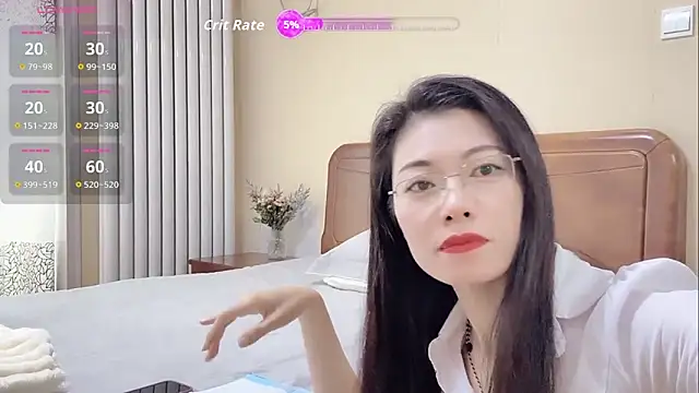 Snapshot of Xueer-1 chatting on 10-08-25, 12:52 Xueer-1 online show from 10-08-25, 12:52