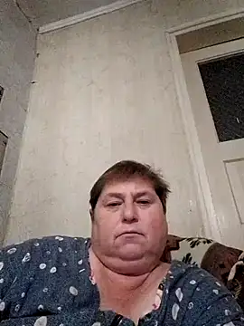 Snapshot of Nikusya-51 chatting on 10-10-25, 04:17 Nikusya-51 online show from 10-10-25, 04:17