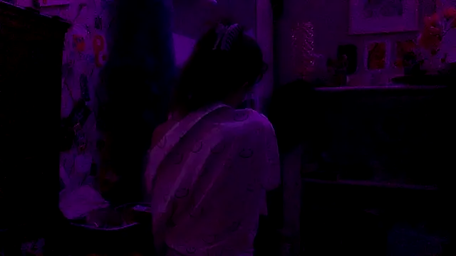Texxaspearl online show from 06-10-26, 04:56