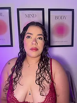 krisstenSantos online show from 06-12-26, 02:05