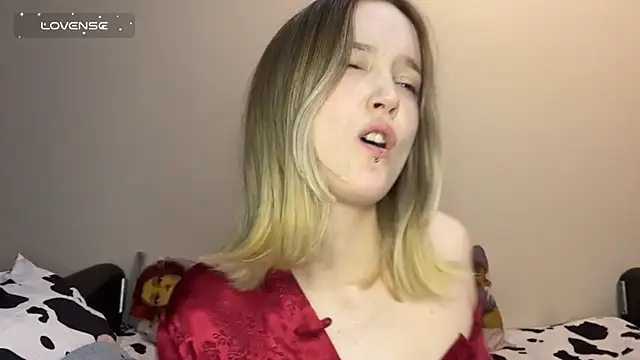 SoftcoreAlly online show from 11-03-25, 02:40