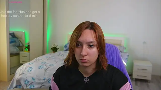 LilyannRosse online show from 10-12-25, 07:07