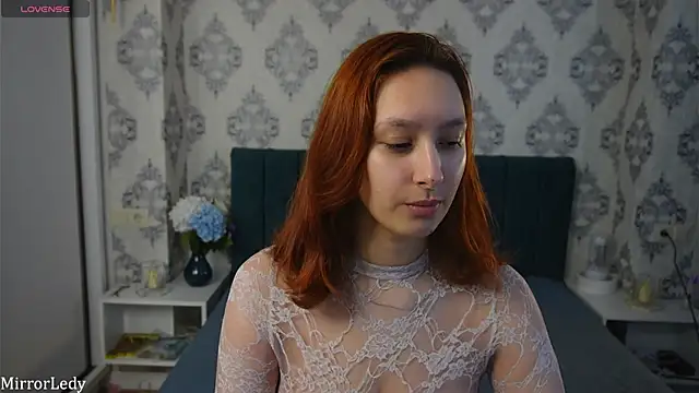 Snapshot of LilyannRosse chatting on 04-24-26, 07:11 LilyannRosse online show from 04-24-26, 07:11