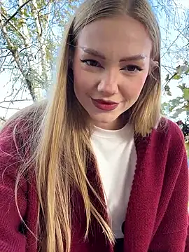 MilaMoone online show from 11-01-25, 10:06