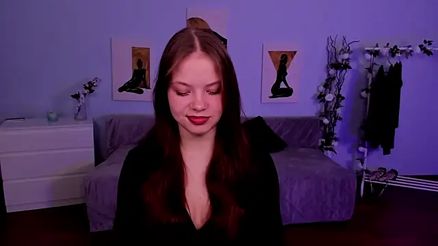 Snapshot of BetsyKiss chatting on 02-11-26, 05:07 BetsyKiss online show from 02-11-26, 05:07