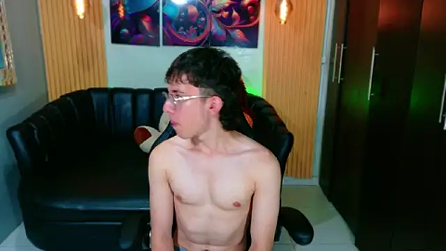 Dominic Carmine online show from 10-08-25, 07:44