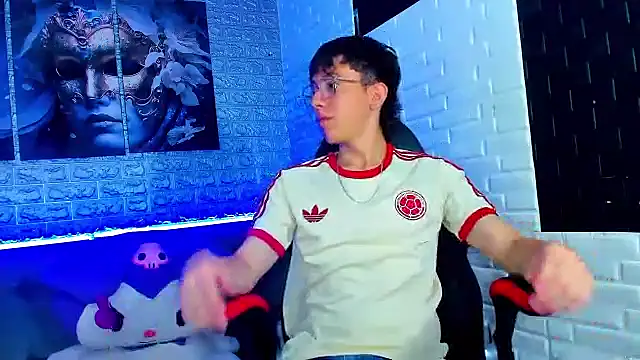 Dominic Carmine online show from 10-12-25, 03:22