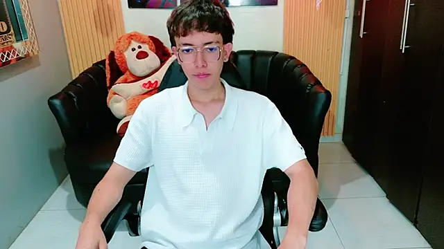 Dominic Carmine online show from 11-05-25, 08:31