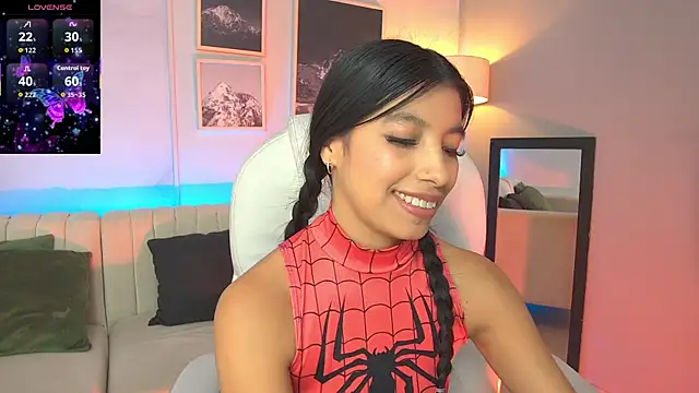 Tiffany Low online show from 10-26-25, 04:24