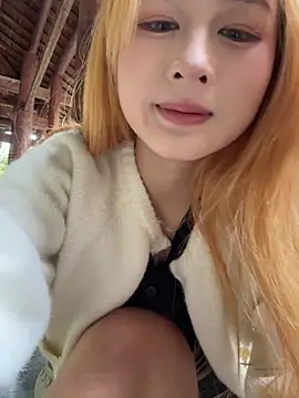 yuki june online show from 11-21-25, 08:02