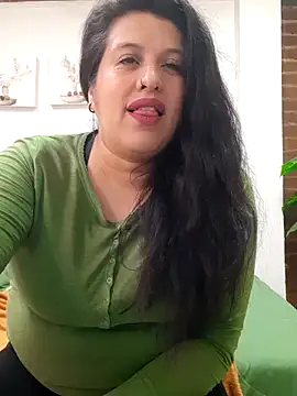 Snapshot of Andrea_secret_ chatting on 03-14-26, 11:37 Andrea secret online show from 03-14-26, 11:37