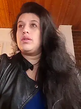 Snapshot of Andrea_secret_ chatting on 03-25-26, 01:39 Andrea secret online show from 03-25-26, 01:39