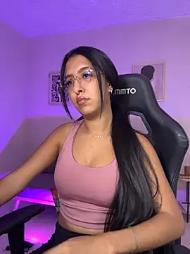 Valerygomez02 online show from 10-14-25, 08:09