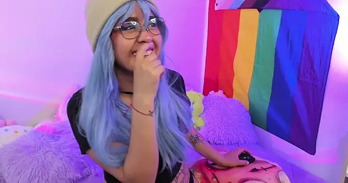 NekoWaifu online show from 09-23-25, 12:08