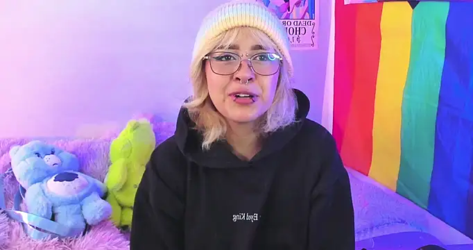 NekoWaifu online show from 11-03-25, 01:23