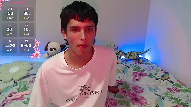 Snapshot of Brahian7u7 chatting on 11-09-25, 01:15 Brahian7u7 online show from 11-09-25, 01:15