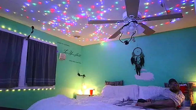 versatilevortex online show from 10-23-25, 02:11