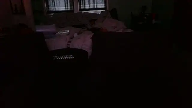 Snapshot of versatilevortex chatting on 11-30-25, 08:46 versatilevortex online show from 11-30-25, 08:46