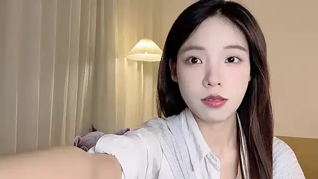 Snapshot of Meng_777 chatting on 09-29-25, 11:37 Meng 777 online show from 09-29-25, 11:37