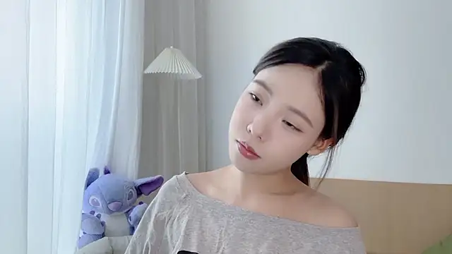 Snapshot of Meng_777 chatting on 10-10-25, 07:51 Meng 777 online show from 10-10-25, 07:51