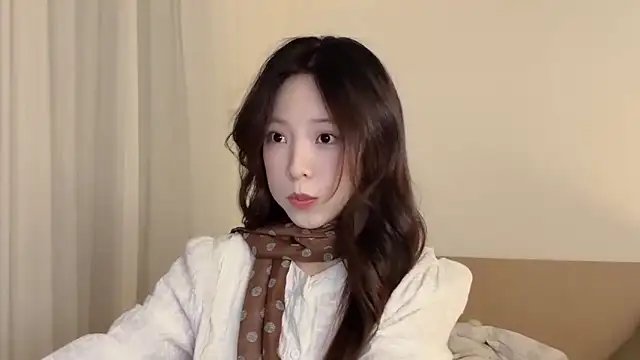 Snapshot of Meng_777 chatting on 10-18-25, 10:27 Meng 777 online show from 10-18-25, 10:27