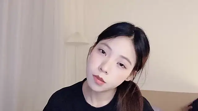 Snapshot of Meng_777 chatting on 11-10-25, 12:48 Meng 777 online show from 11-10-25, 12:48